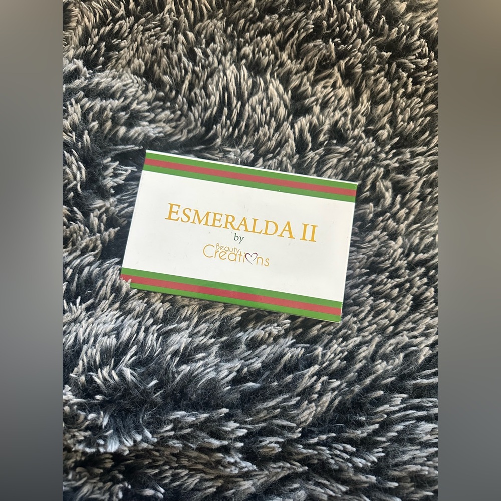 Beauty Creations Esmeralda II Palette